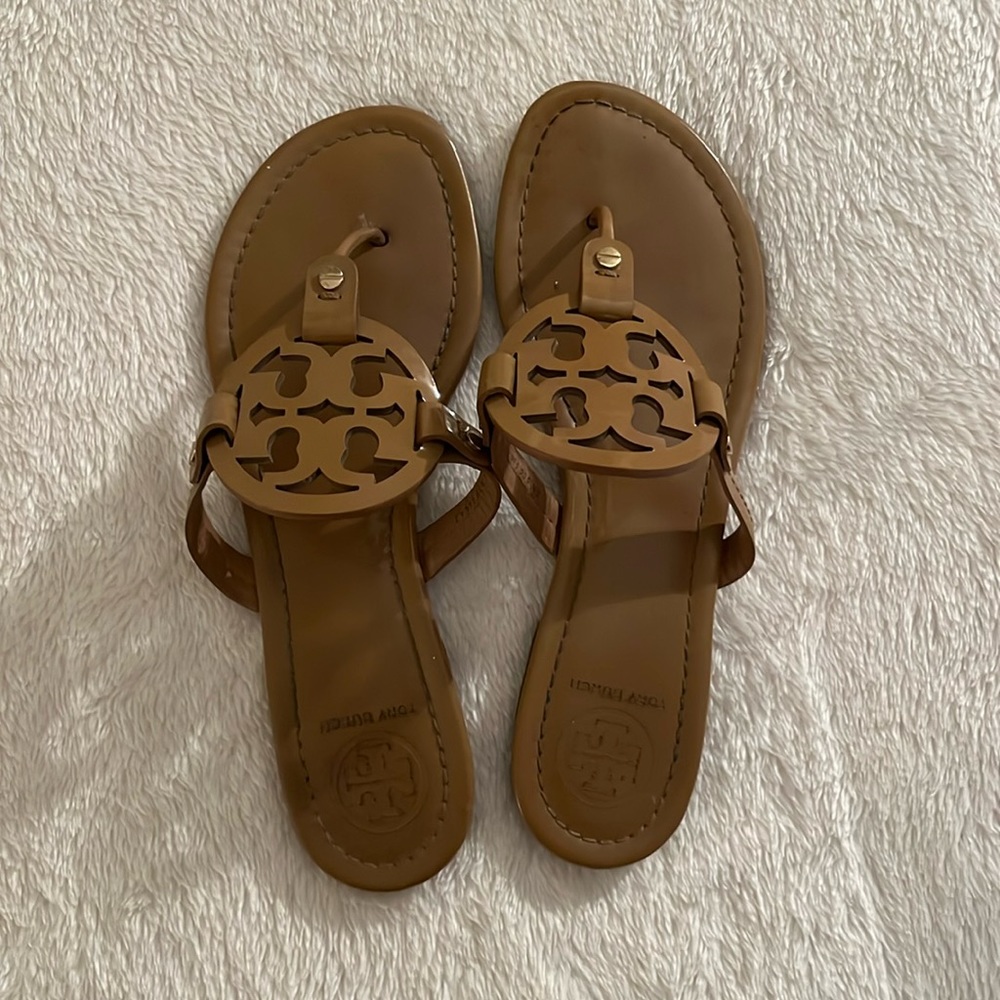 tory burch sandals